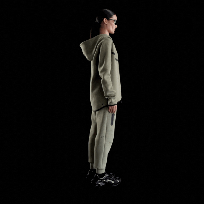 NIKE TECH TRACKSUIT SET